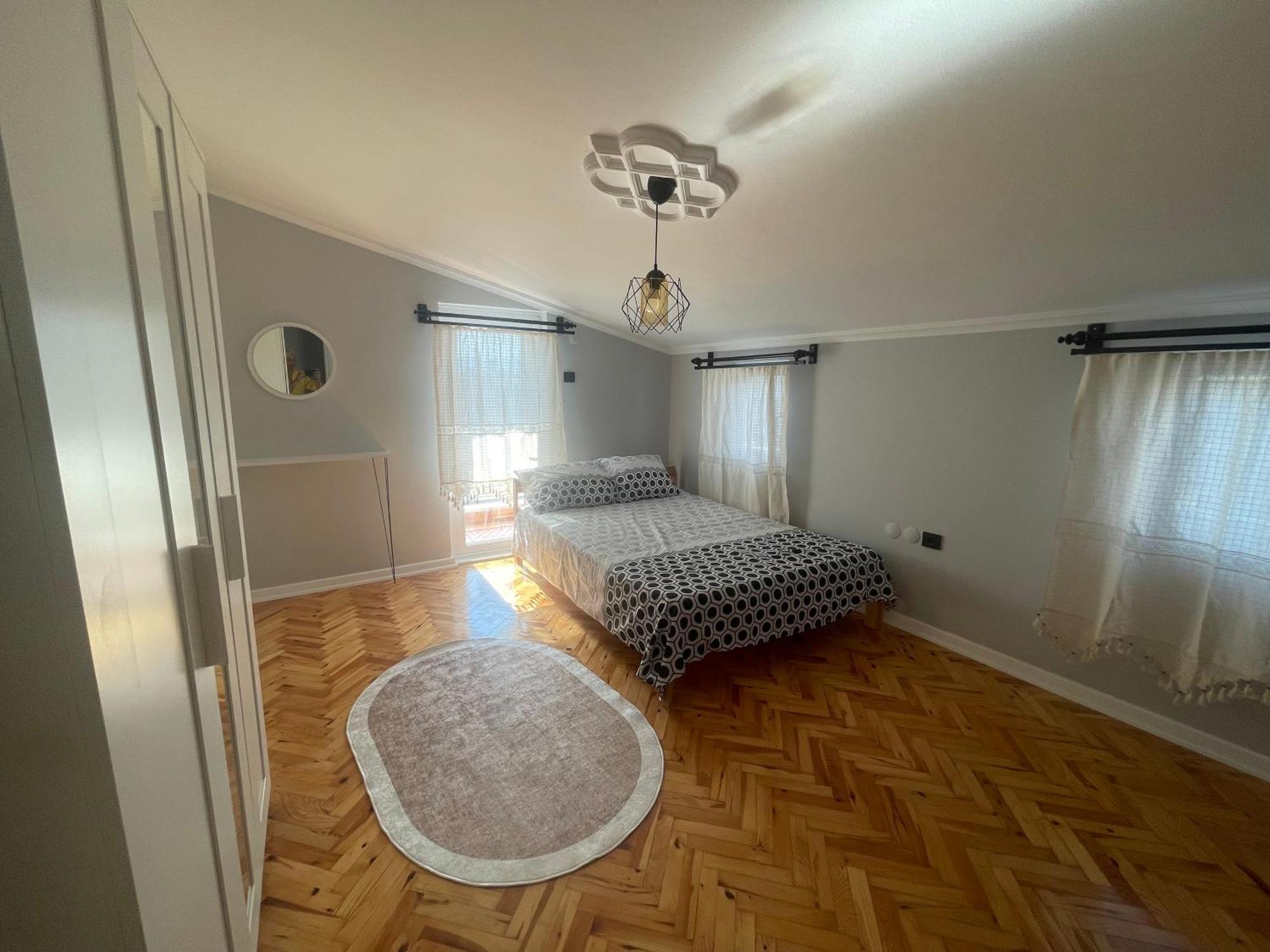 Apartament Sirinyali Denize 100 M Gunluk Daireler *
